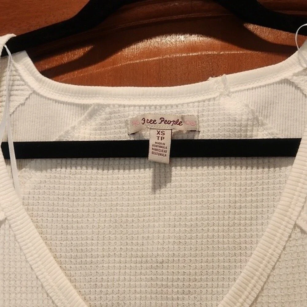 Free People Santa Clara Thermal Shirt Top Long Sleeve White size XS new w… - Picture 11 of 16
